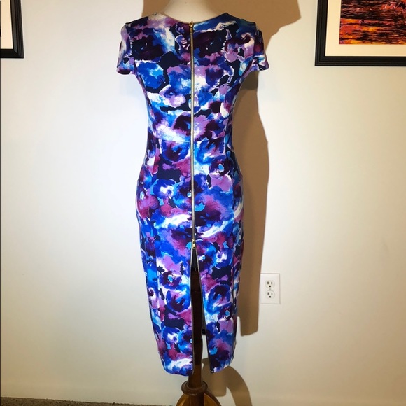 Multicolored dress with full length zipper - Picture 8 of 11